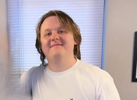 Lewis Capaldi 